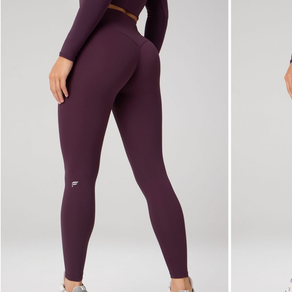 Fabletics No-Seam PureLuxe TLC Legging | size large